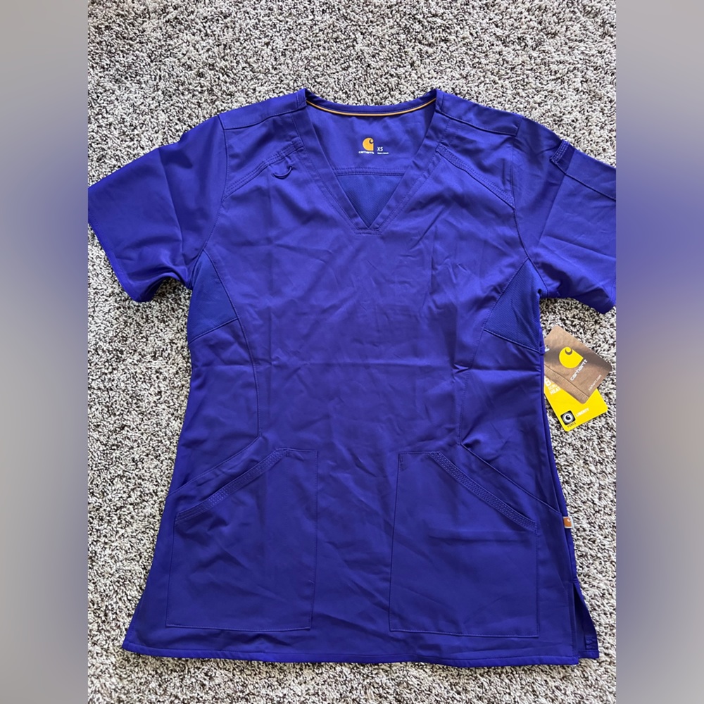 Carhartt. Women’s scrub top. Various sizes
